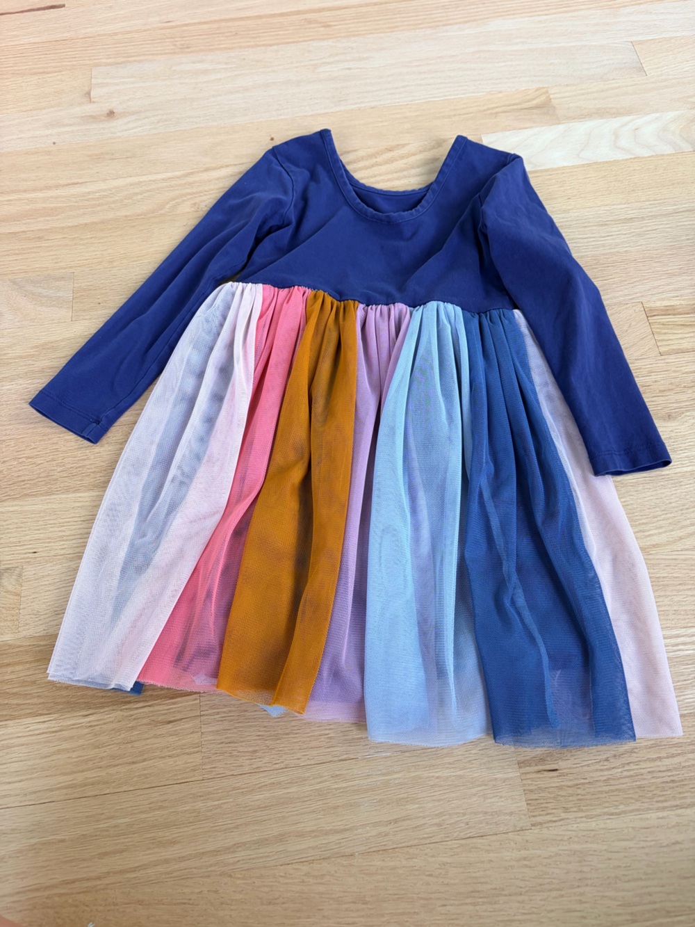 Hanna Andersson Rainbow Tulle Twirl Dress Girls Size 4 Long Sleeve - Picture 4 of 4